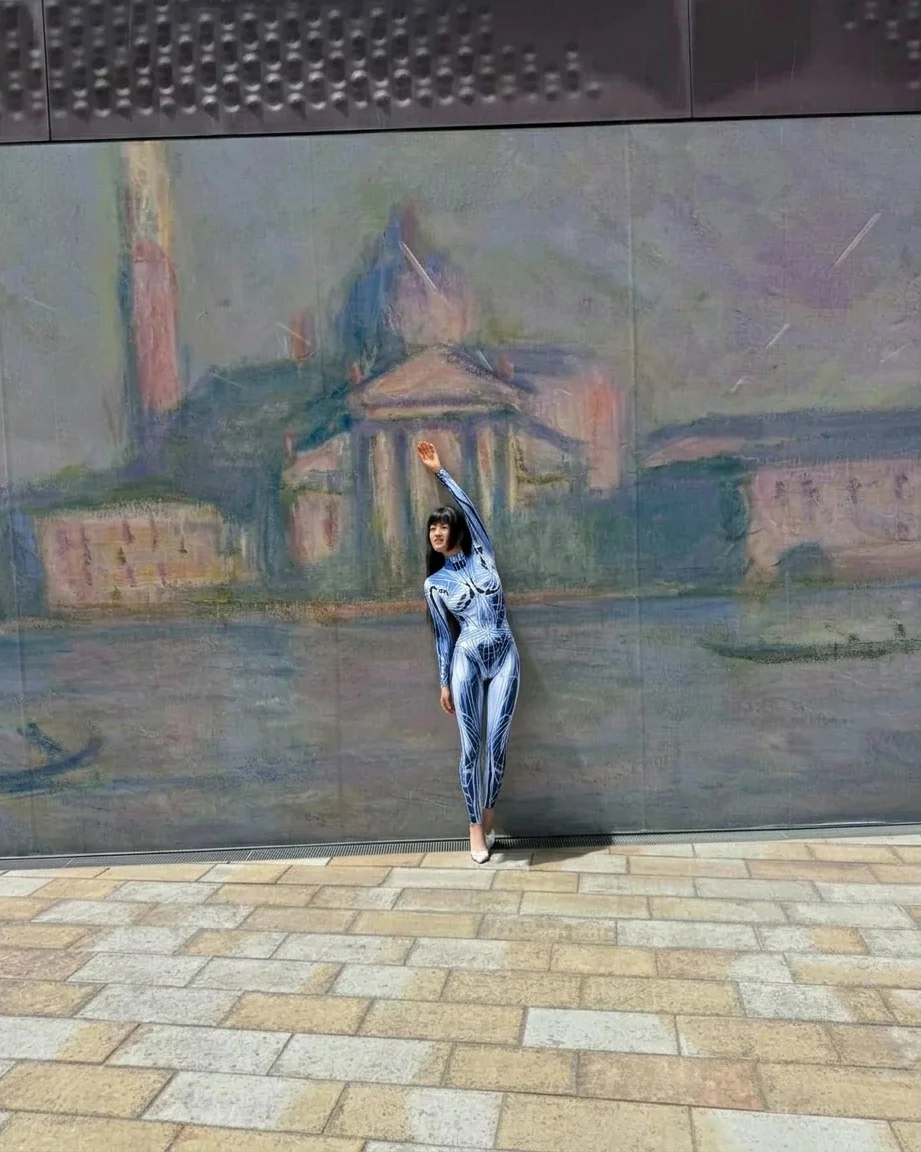 AI virtual try-on shared on bilibaliboo.ai